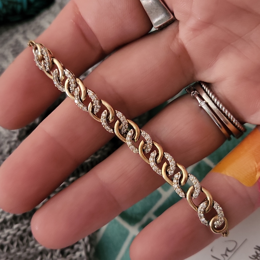 10kt yg diamond bracelet bolo style